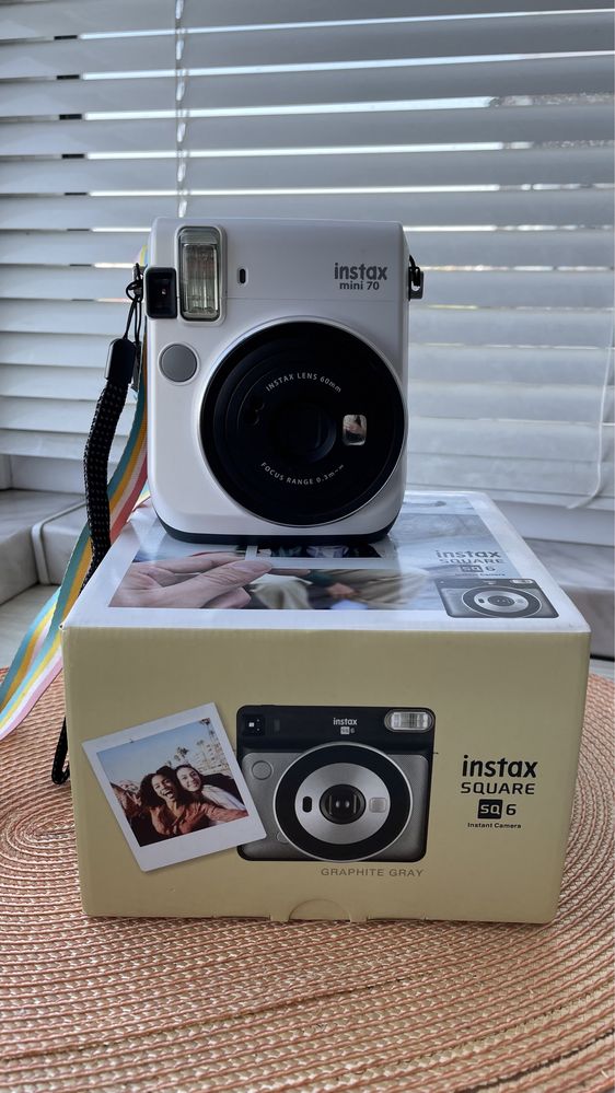 Фотоаппарат Fujifilm INSTAX Mini 70