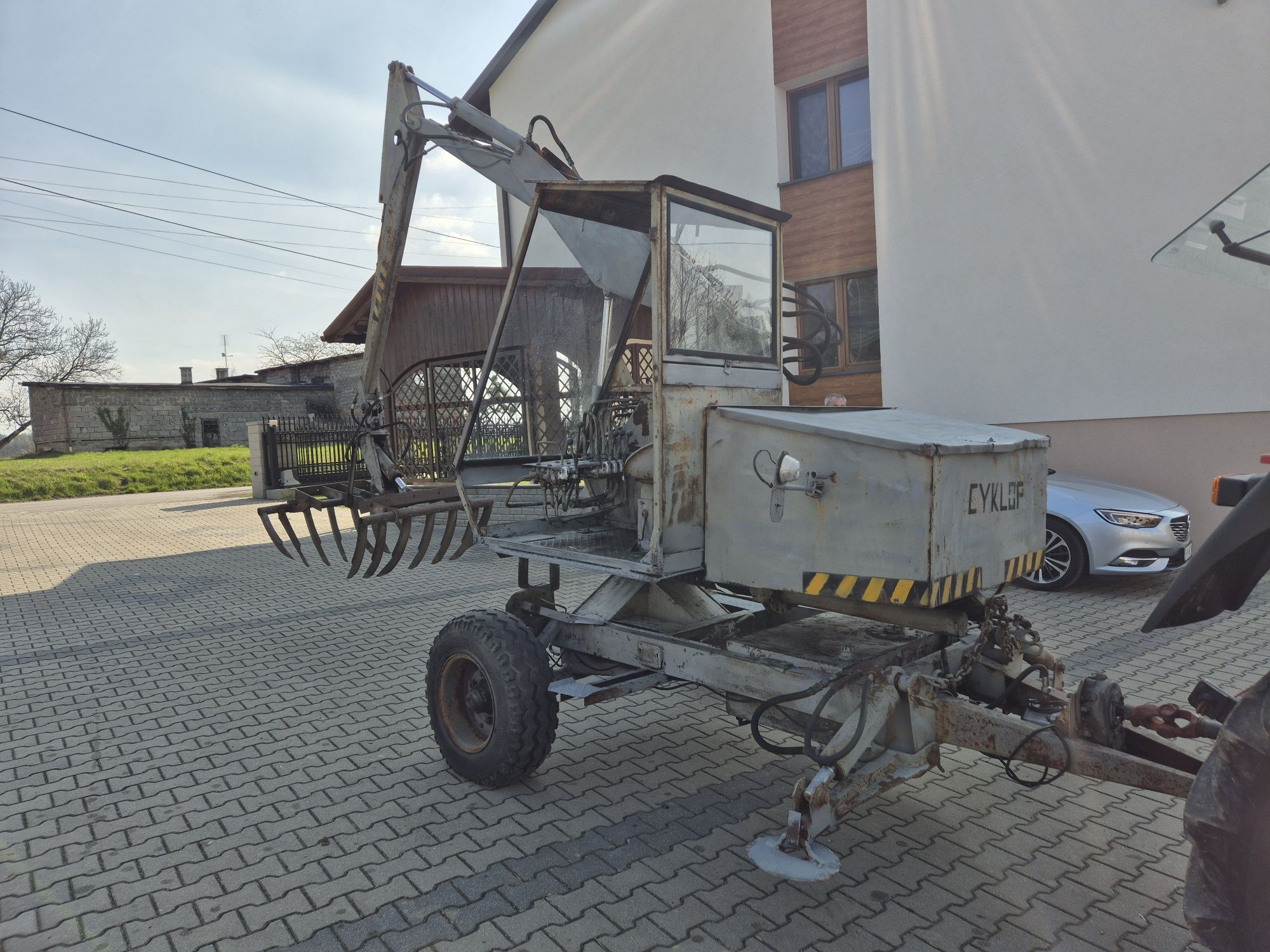 Ładowacz obornika Cyklop T-214