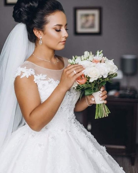 Весільне  плаття