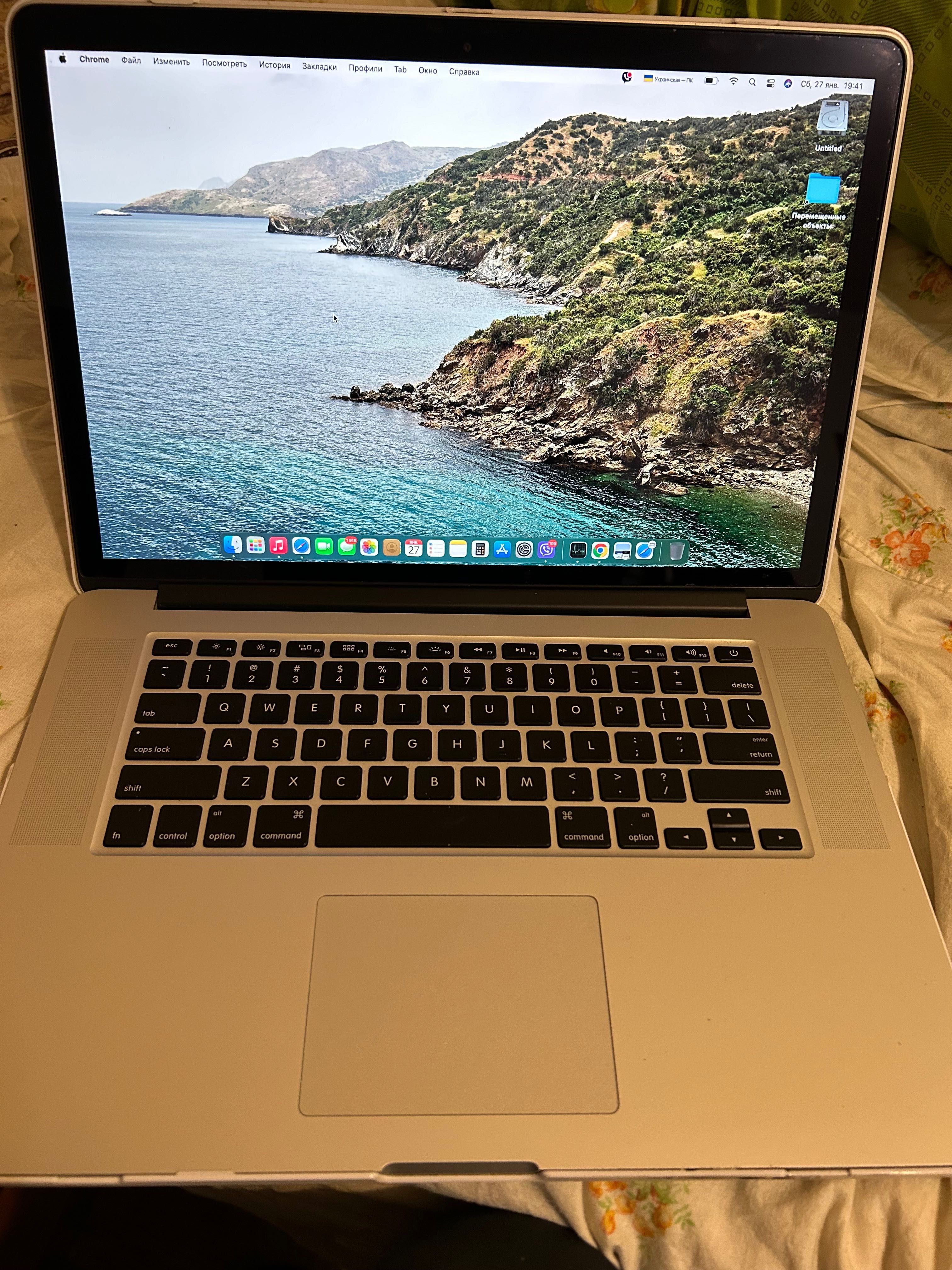 Mac Book Pro 15" 2014р, 2.2Ghz 16Гб оперативки 250Гб SSD