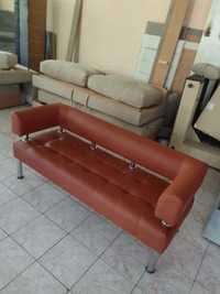 Офисный диван (коричневый)