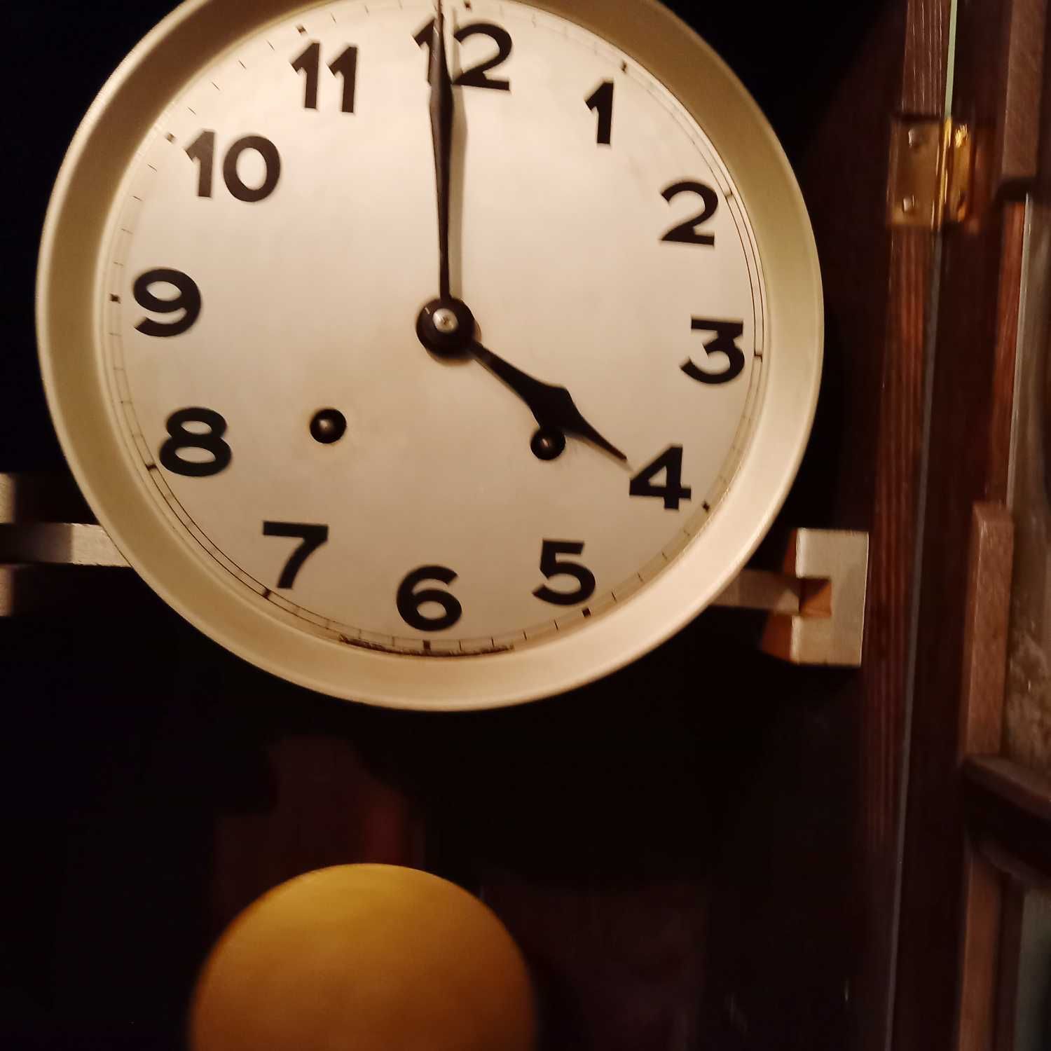 Zegar wiszący drewniany stary antyk ścienny