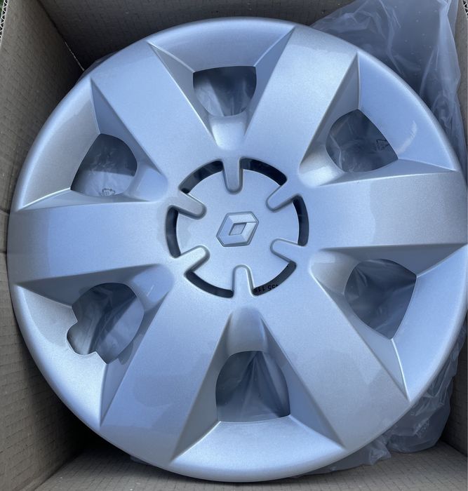 Комплект Renault kangoo r15 ковпак, колпак, колпаки.