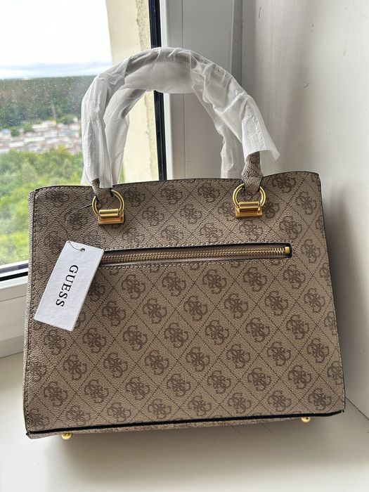 Сумка сетчел guess alexie