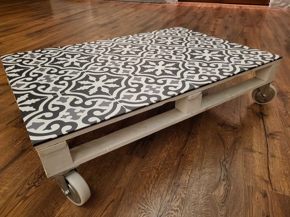 Ława na kółkach niski stolik z palety 120x80cm wys. 30cm