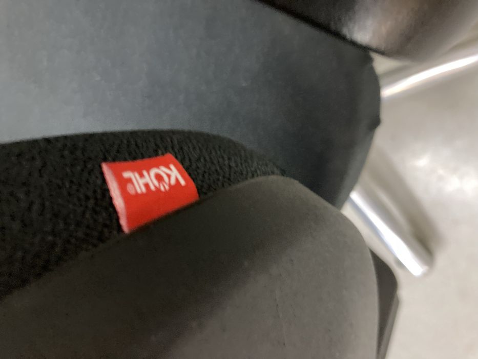 Krzesło biurowe obrotowe regulacja z niemiec solidne