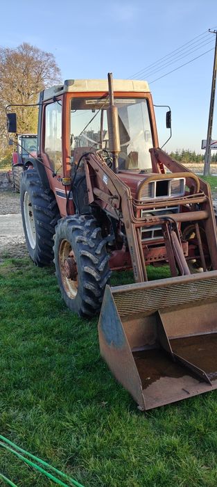 Case international 685 XL Fendt 250S