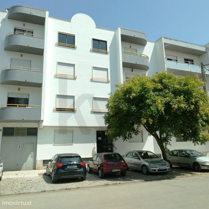 OPORTUNIDADE ÚNICA - T3 na MARISOL | Charneca da Caparica