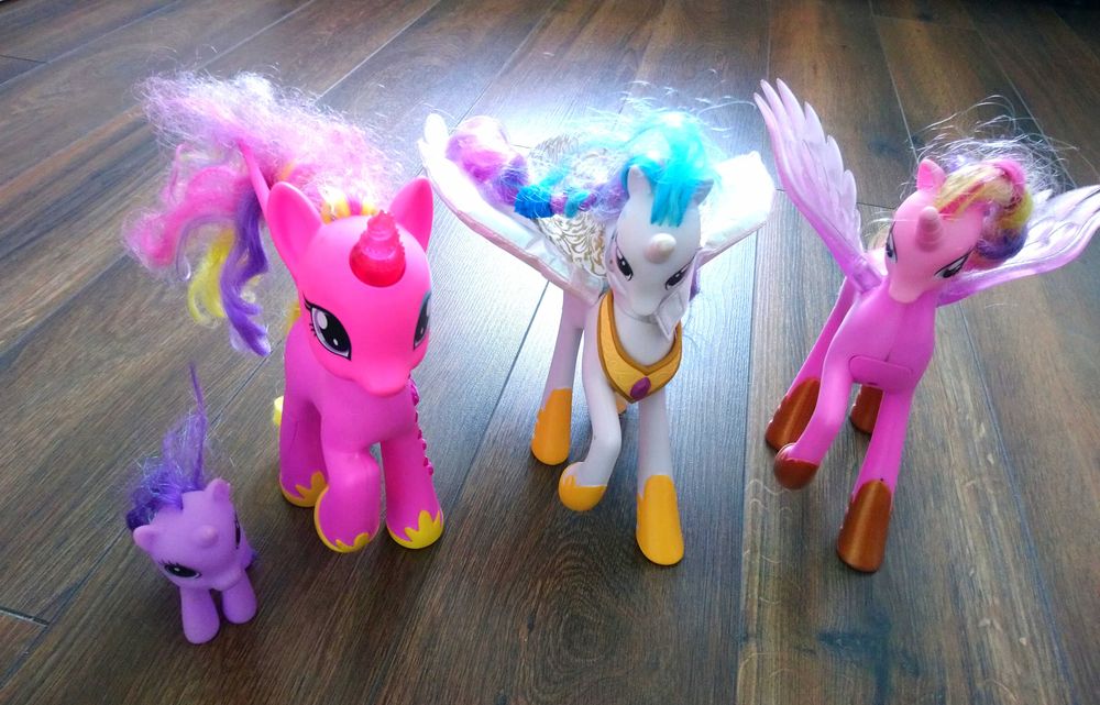 Zestaw little pony kucyki koniki Celestia Pinkie pie mówią śpiewają