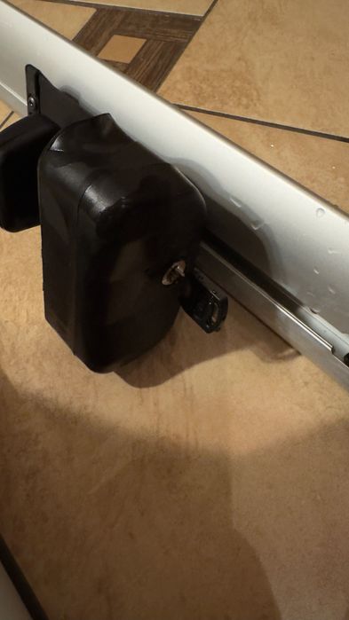 Bagażnik dachowy CRUZ