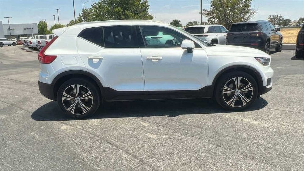 Volvo XC40 T4 Inscription      2022