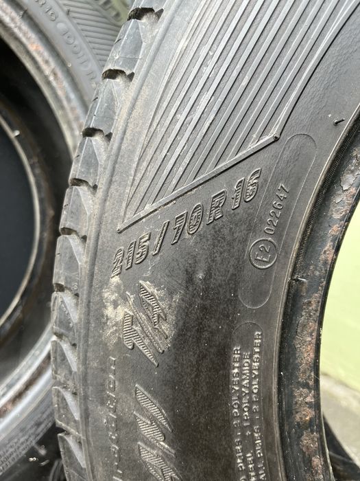 2x opona 215/70R16