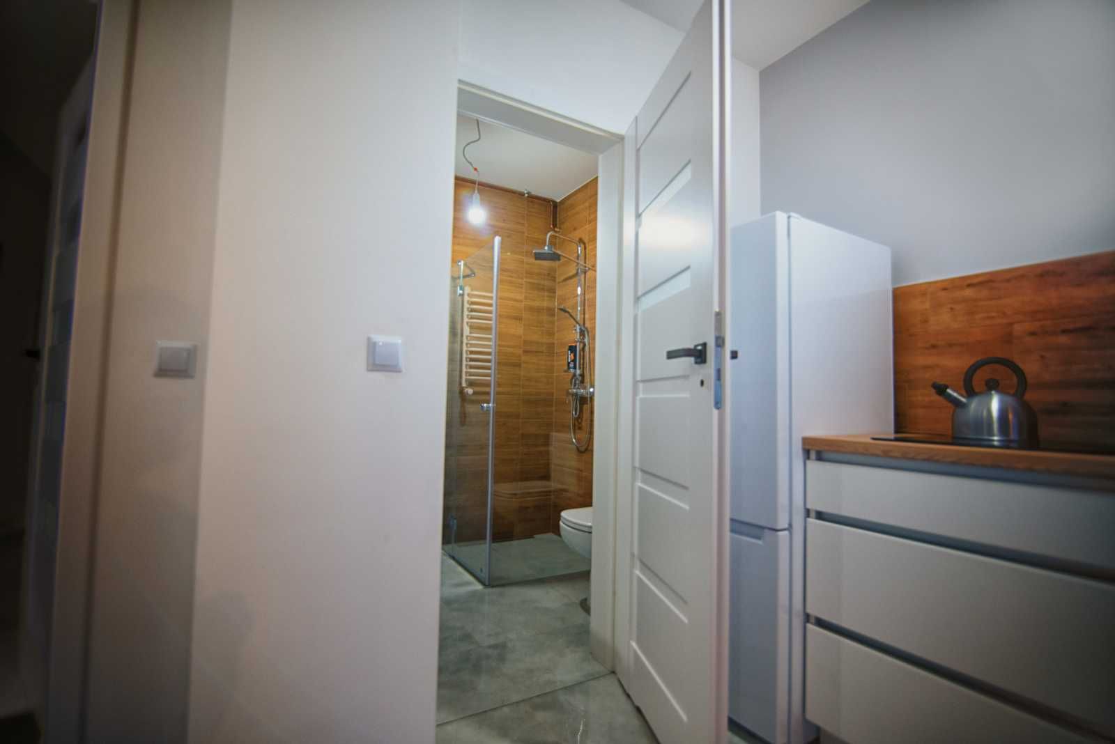 Nocleg Energylandia 3min.  Zator 2-6 osób - Dom z 2 apartamentami