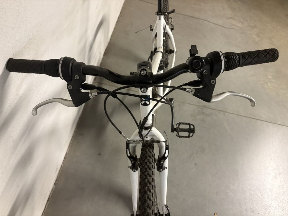 Rower górski B’Twin 26” – solidny model do jazdy rekreacyjnej