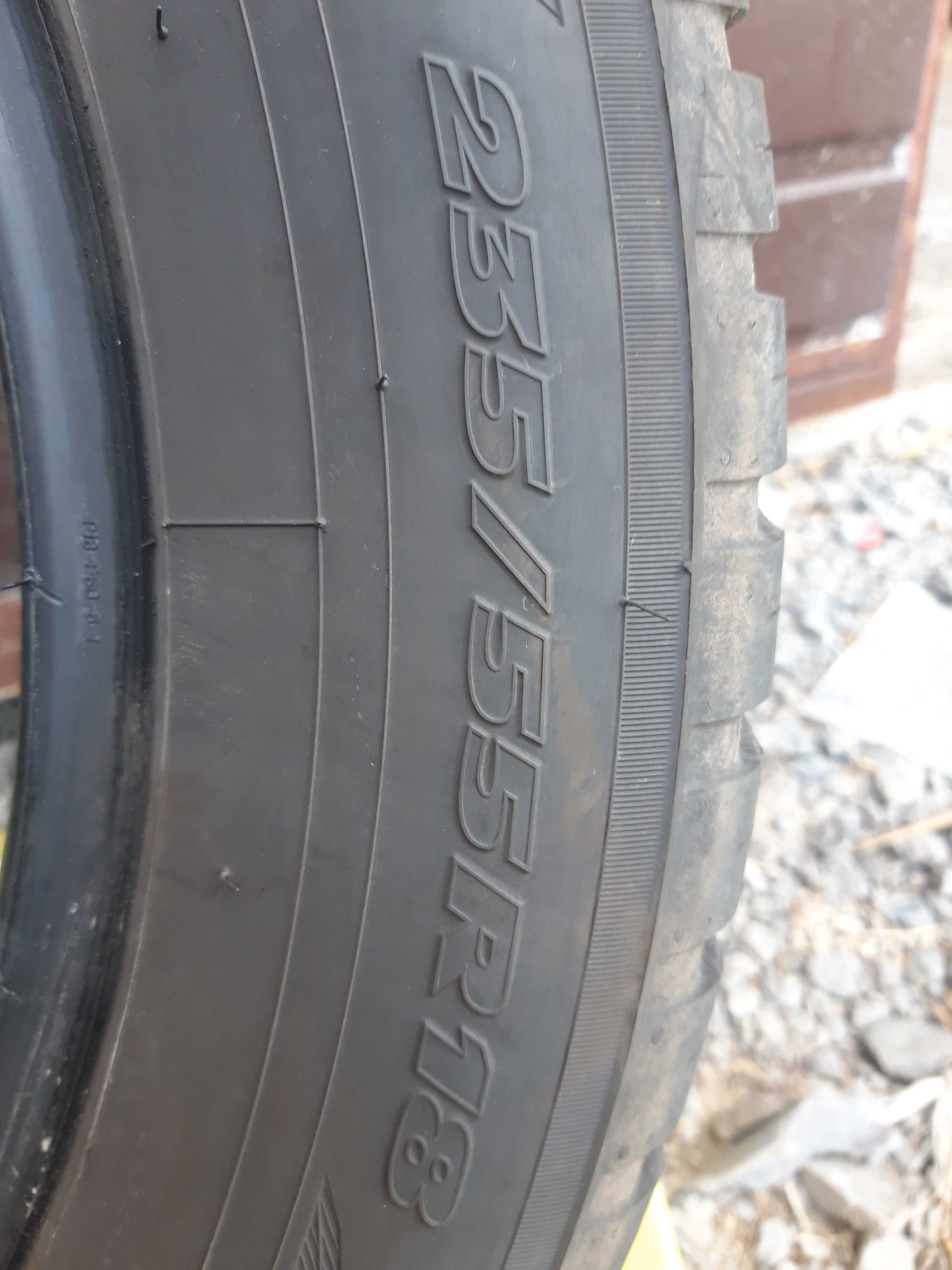 Opony wielosezonowe Toyo Tires