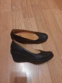 Туфли женские  clarks размер 39
