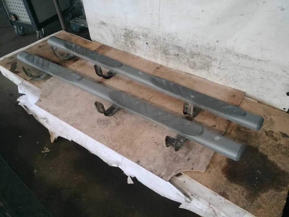 Estribos Laterais Nissan Navara D40