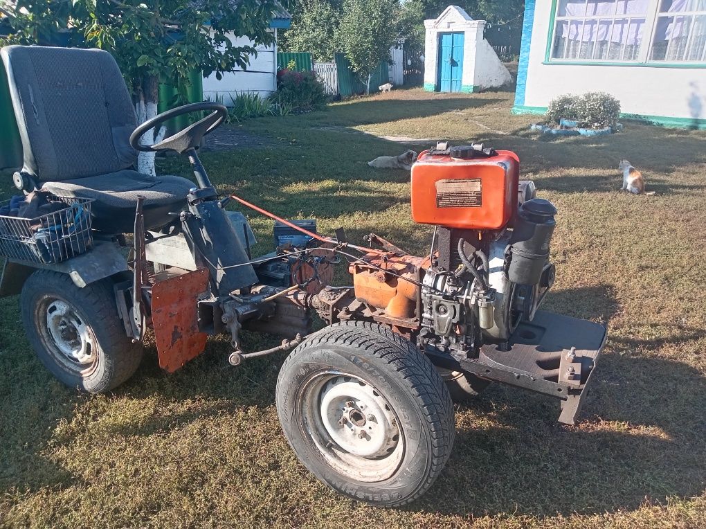 Продам міні тракторця