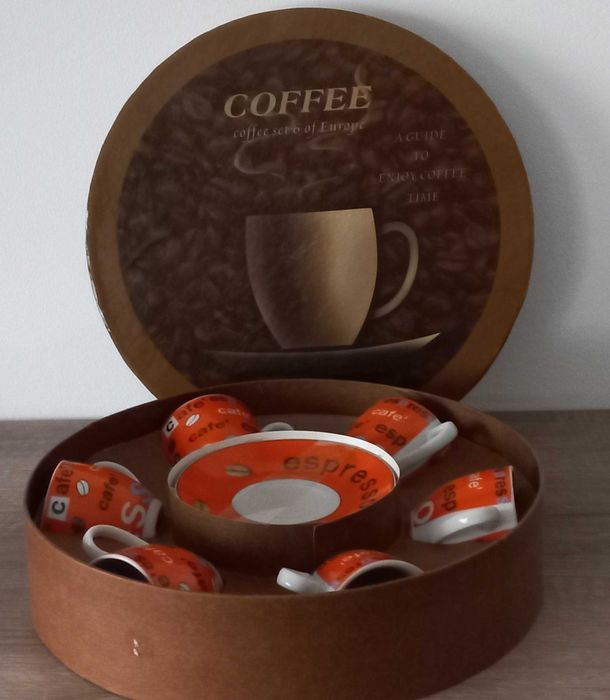 2 conjuntos de café