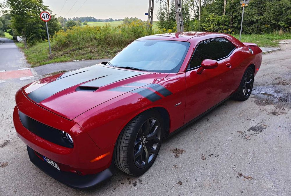 Dodge Challenger 5.7 V8 w wersji R/T