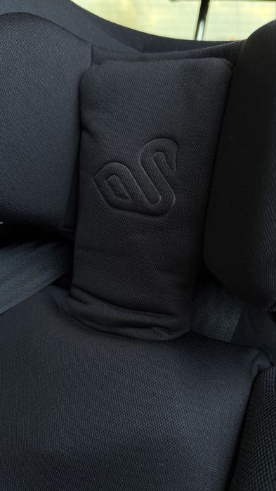 Fotelik swandoo z i-size obrotowy 0-18 kg