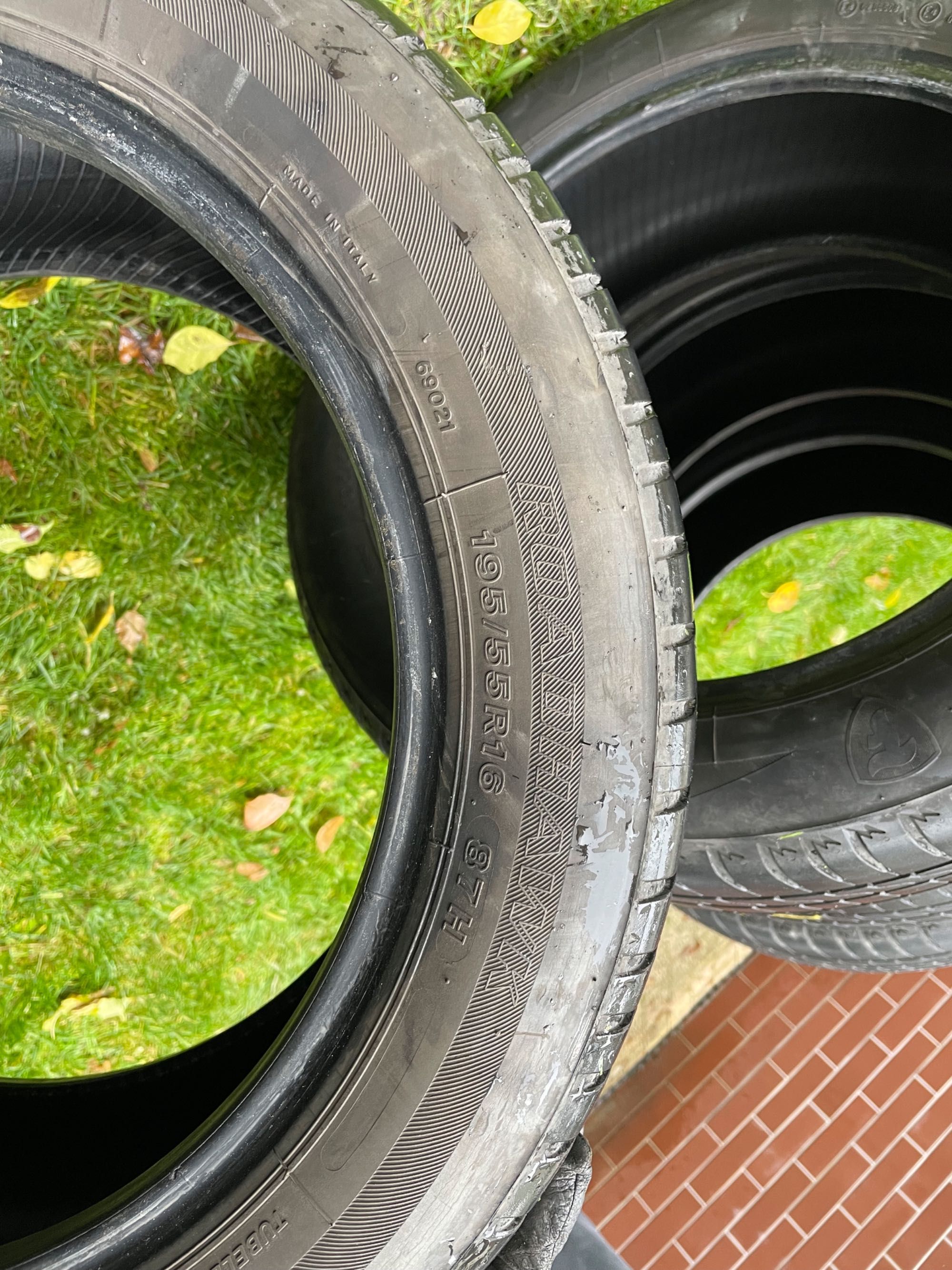 komplet letnich opon Firestone ROADHAWK 195/55 R16 87H +felgi+kołpaki