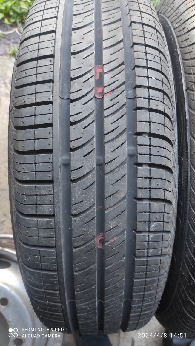 Шины 185/65/15 Pirelli cinturato4