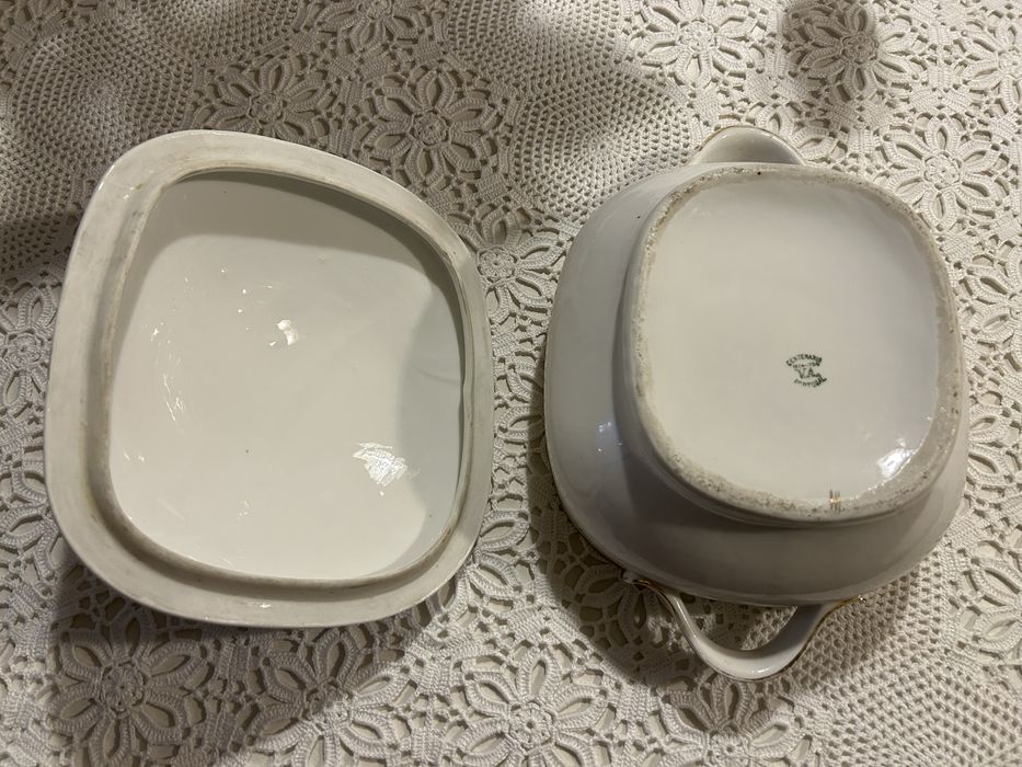 Vende-se uma terrina da vista alegre de 1934