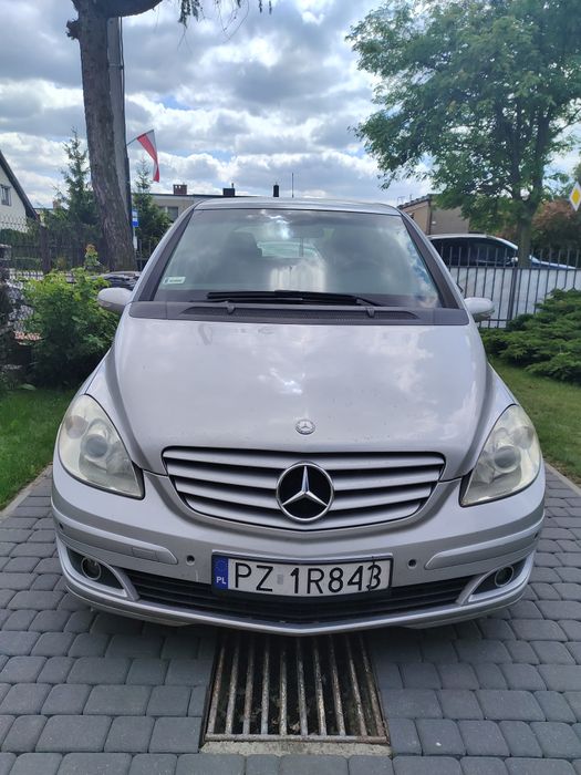 Mercedes B200 zadbany