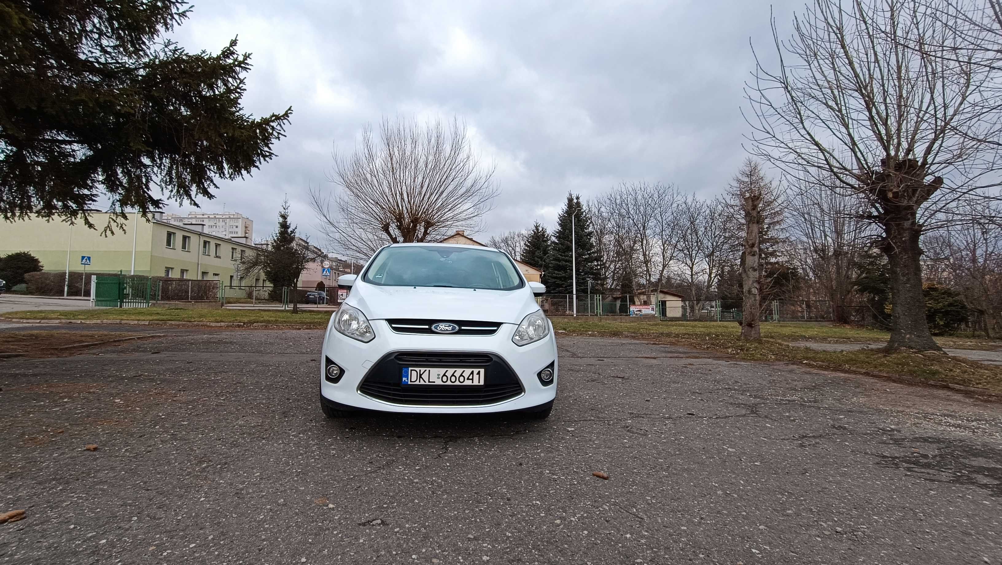 Ford C MAX 1,6 benzyna 125 KM