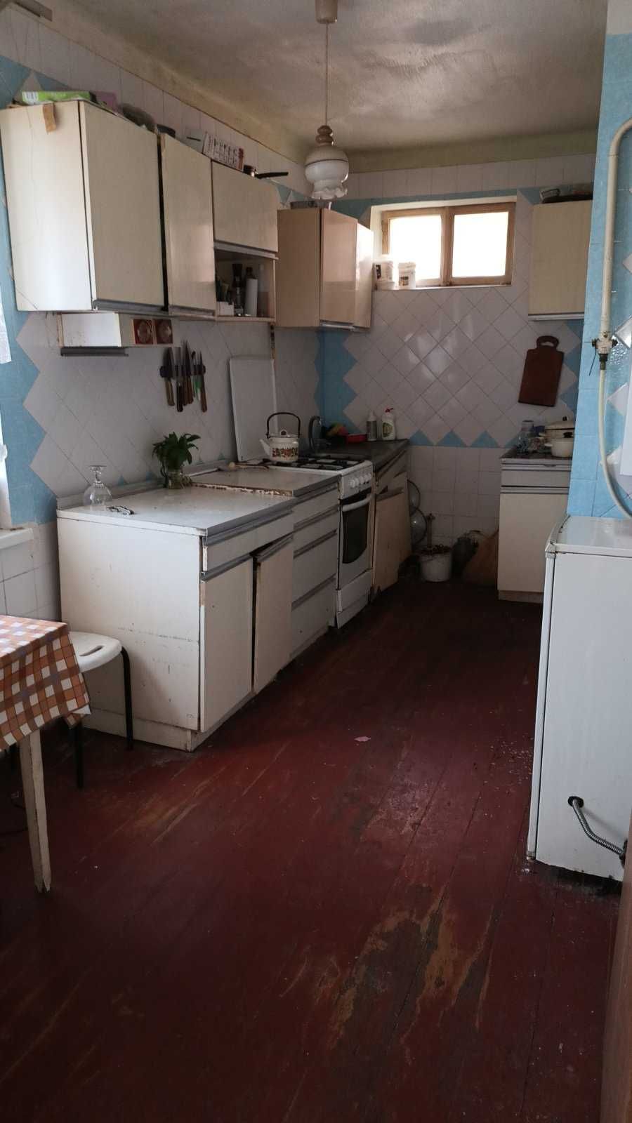 Оренда кімнати в будинку (9842)