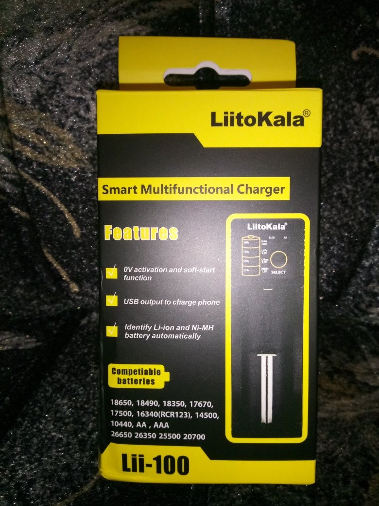 Зарядний пристрій LiitoKala Lii-100 .