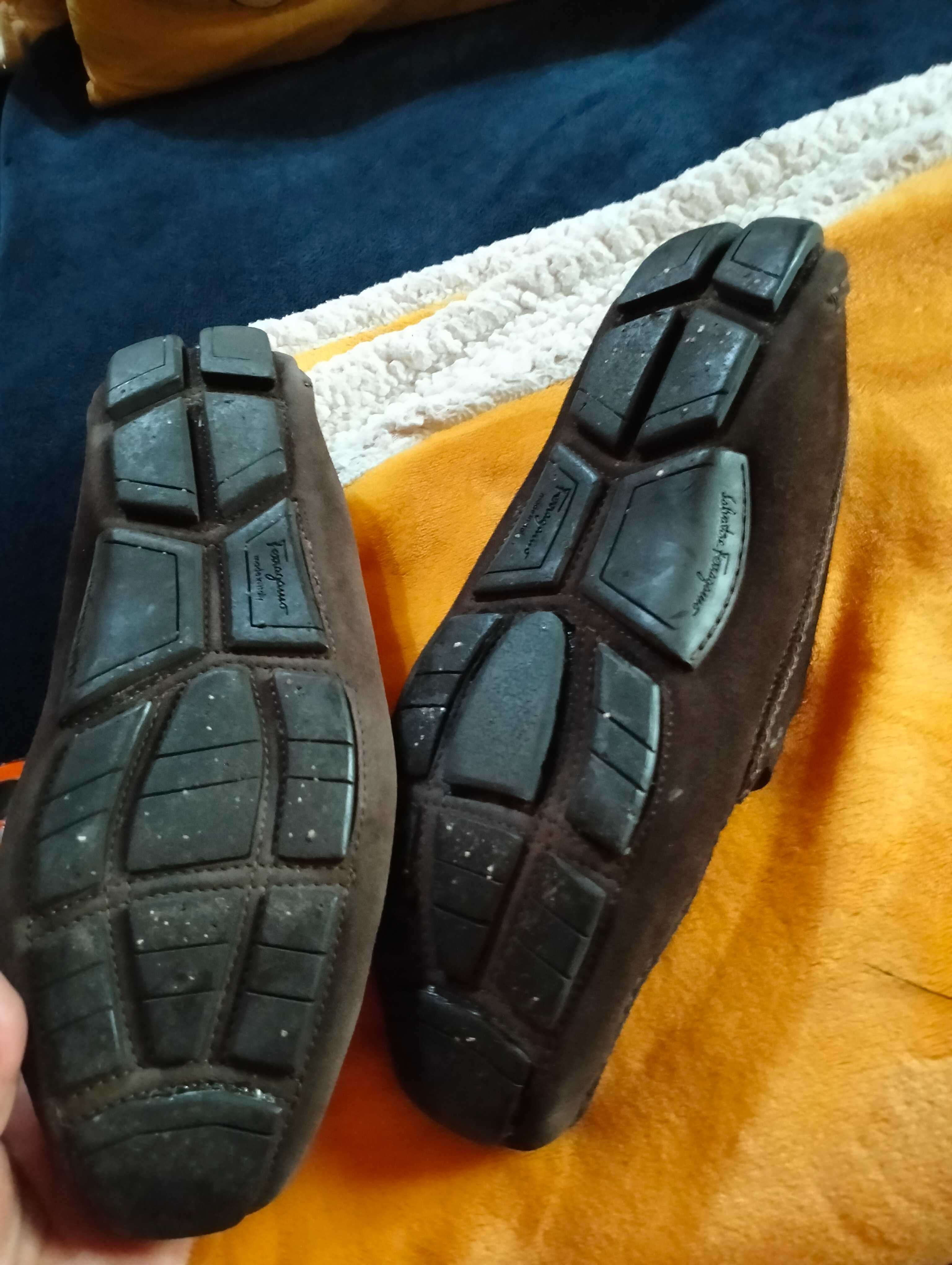 Sapatos Salvatore Ferragamo n 44 em ótimo estado
