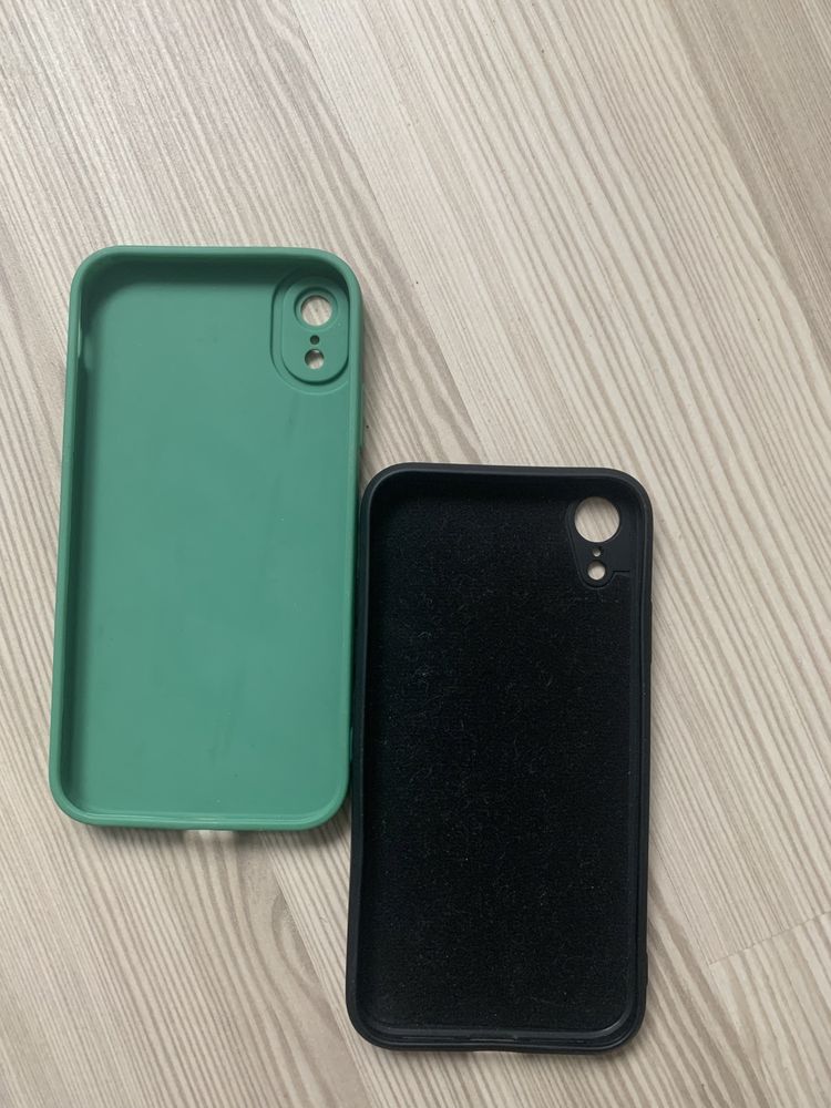 Чехлы на iPhone XR и 11