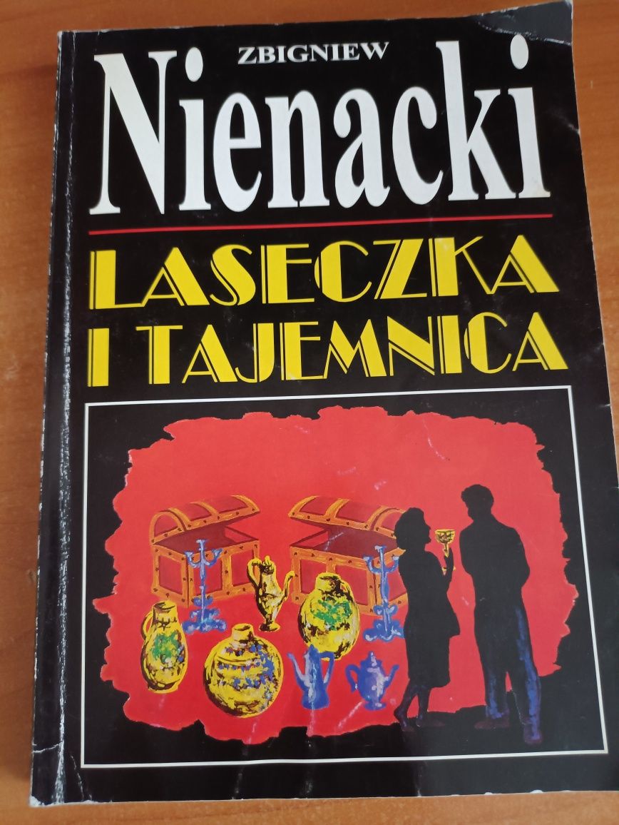 "Laseczka i tajemnica" Zbigniew Nienacki