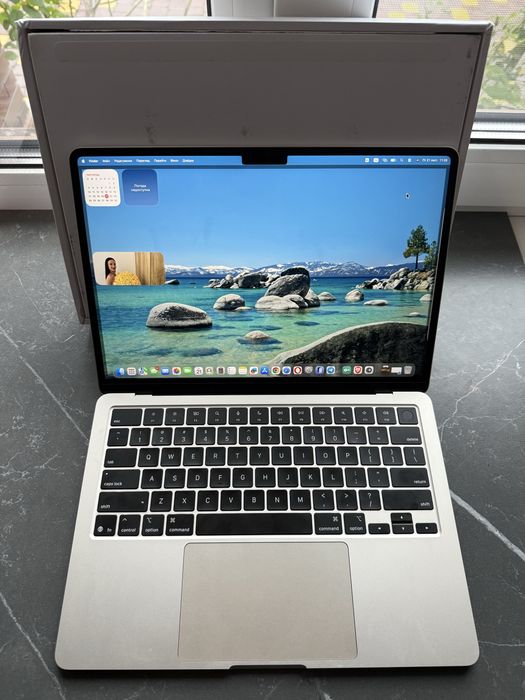 Macbook Air 13.6 M4 16/256  19 циклів зарядки