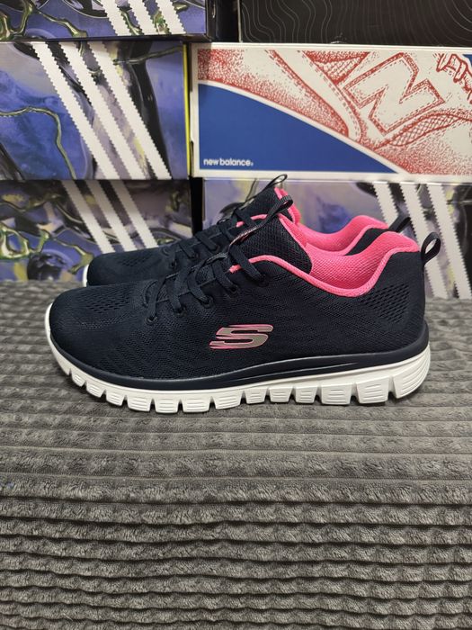 Кросівки тренувальні SKECHERS Graceful Get Connected 43(28см)