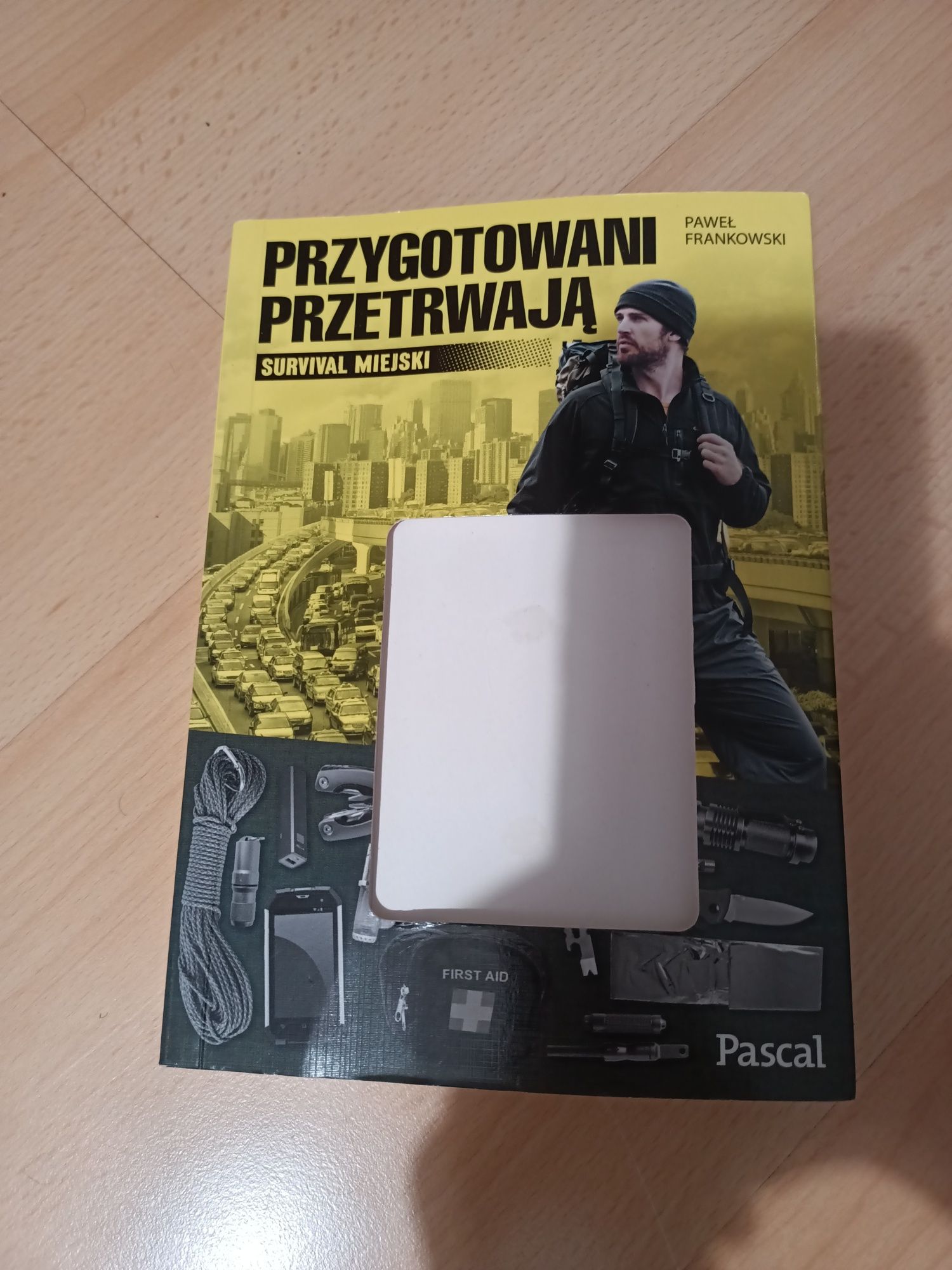 Książka przygotowani przetrwają, survival