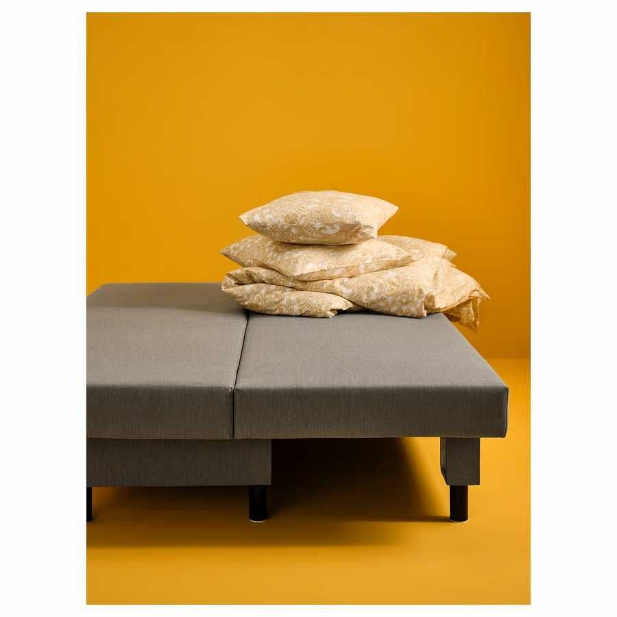 Sofá Cama IKEA Cinza com almofadas