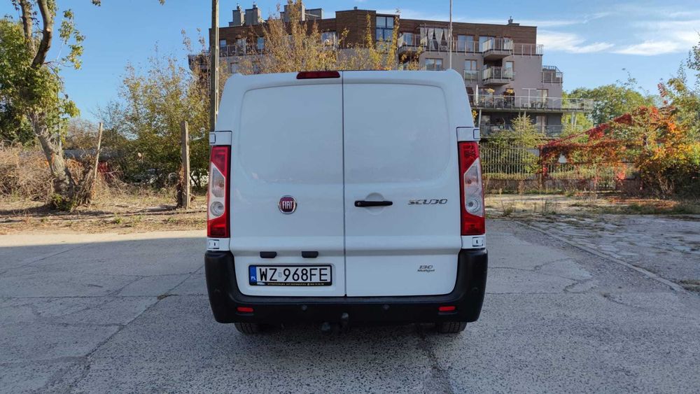 Wynajem lub wypożyczenie auta dostawczego /furgon/ busa L2H1 long, hak