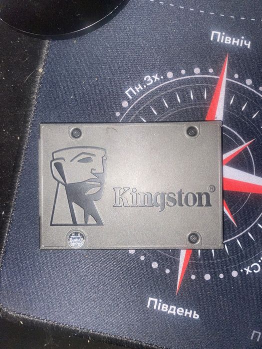 SSD Kingston 960 gb Идеальное состояние