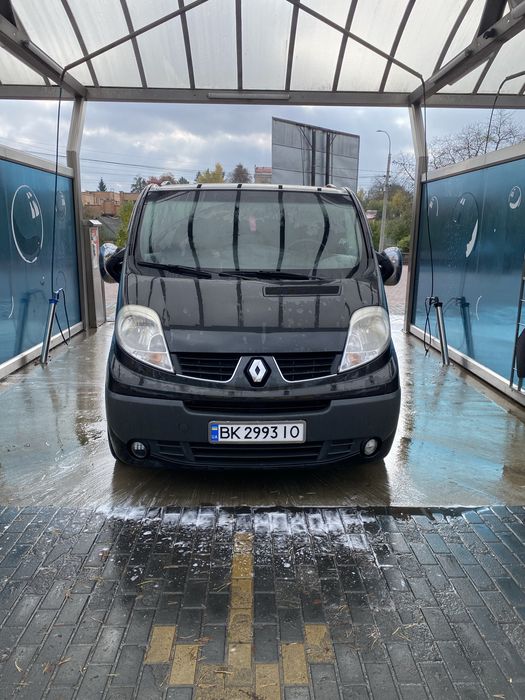 Рено трафік 2011 р
