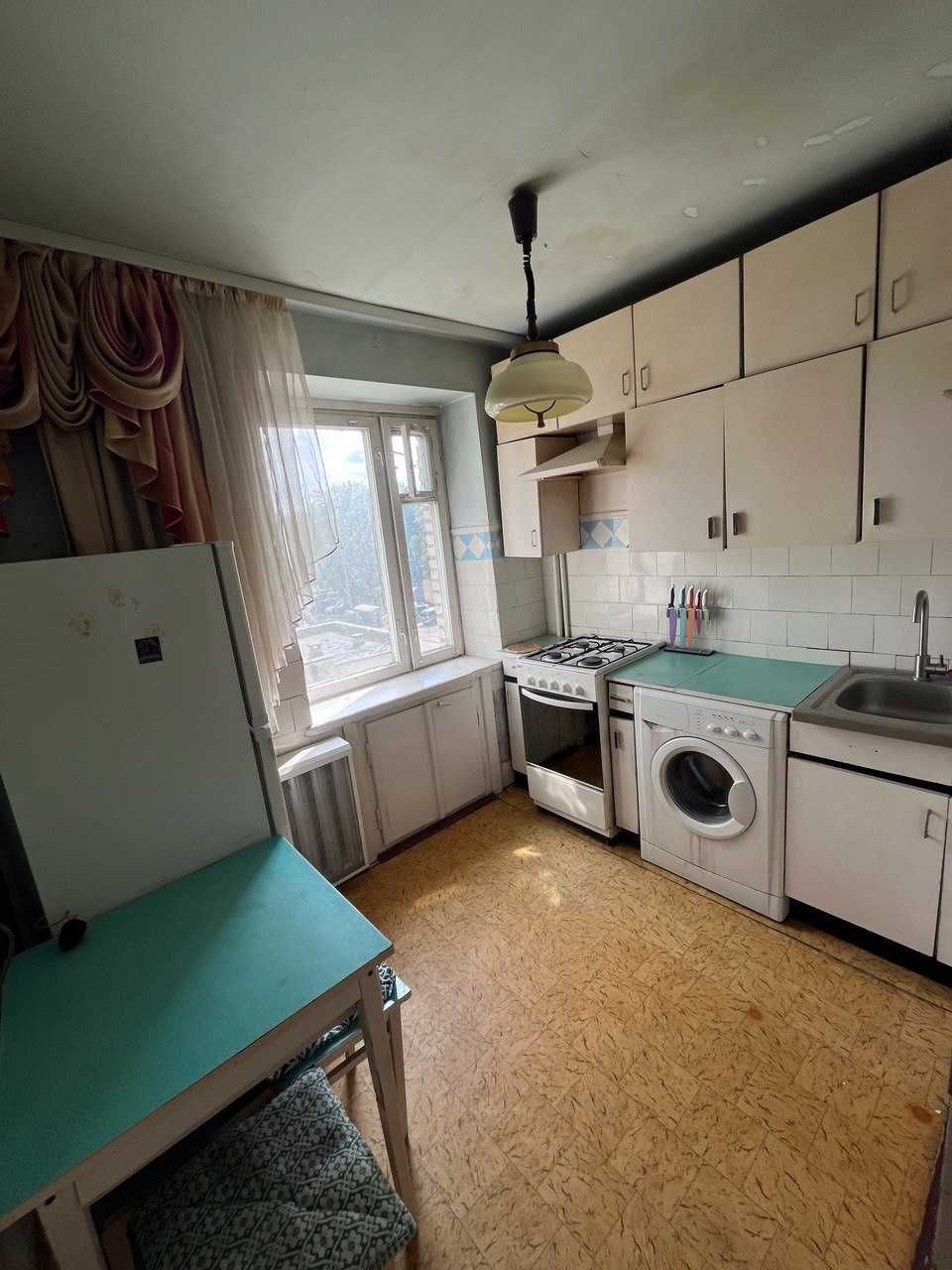Продаж 2 кімнатноі квартири Володимира Великого. Франківський район.