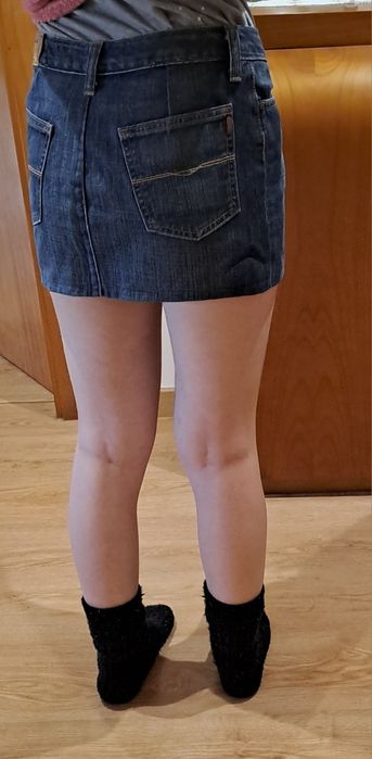 Mini Saia de Ganga: Estilo, Atitude e Versatilidade num Só Look