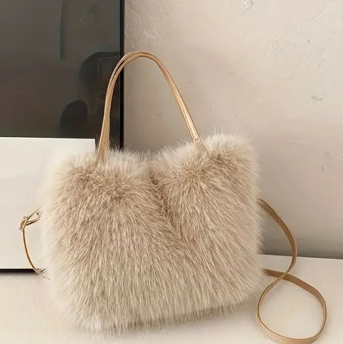 Torebka nowa futrzana