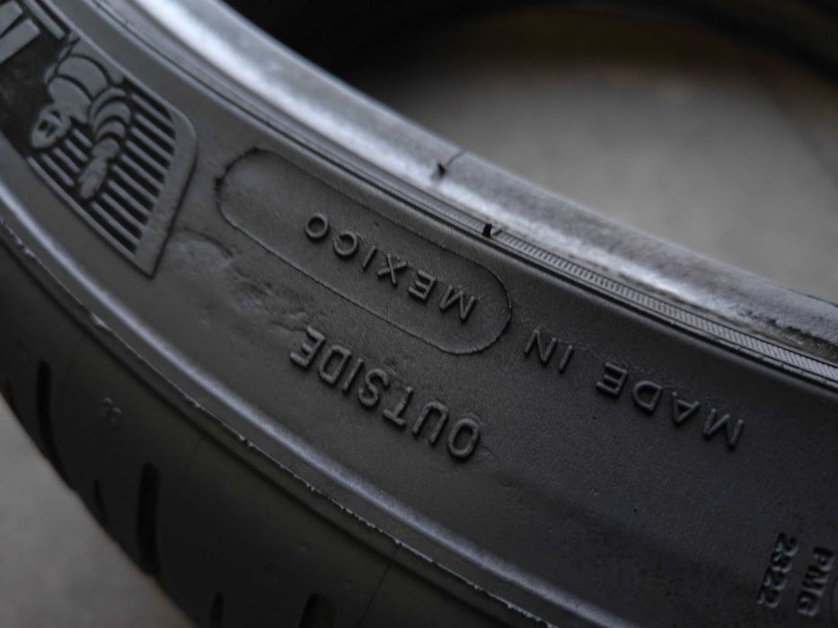 1шт R21 275 35 шини всесезонна Michelin Pilot Sport AllSeason4 з Tesla