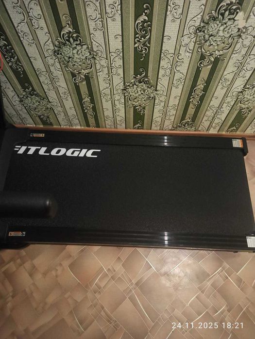 Беговая дорожка Fitlogic T12B