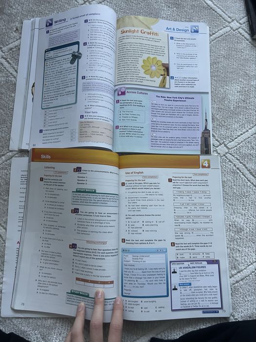 Student’s book та workbook on screen 3