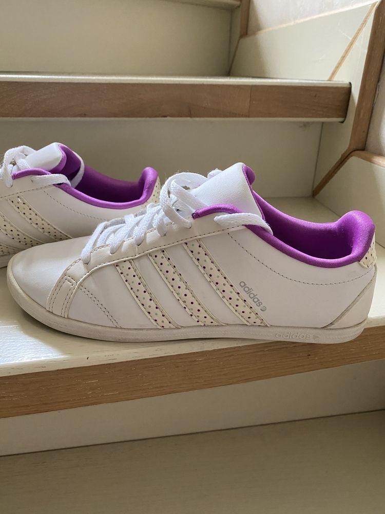Кросвіки adidas 37