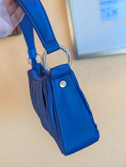 Torebka bagietka marszczona NA-KD